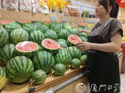 西瓜吃瓜小妹,揭秘夏日消暑美食背后的故事