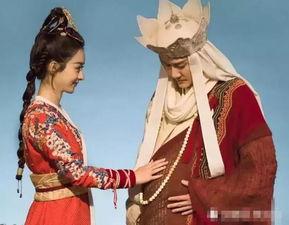 重生后和宿敌官宣 吃瓜,与宿敌官宣,甜蜜瓜田里的甜蜜较量